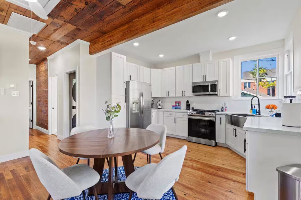 Kitchen/dining