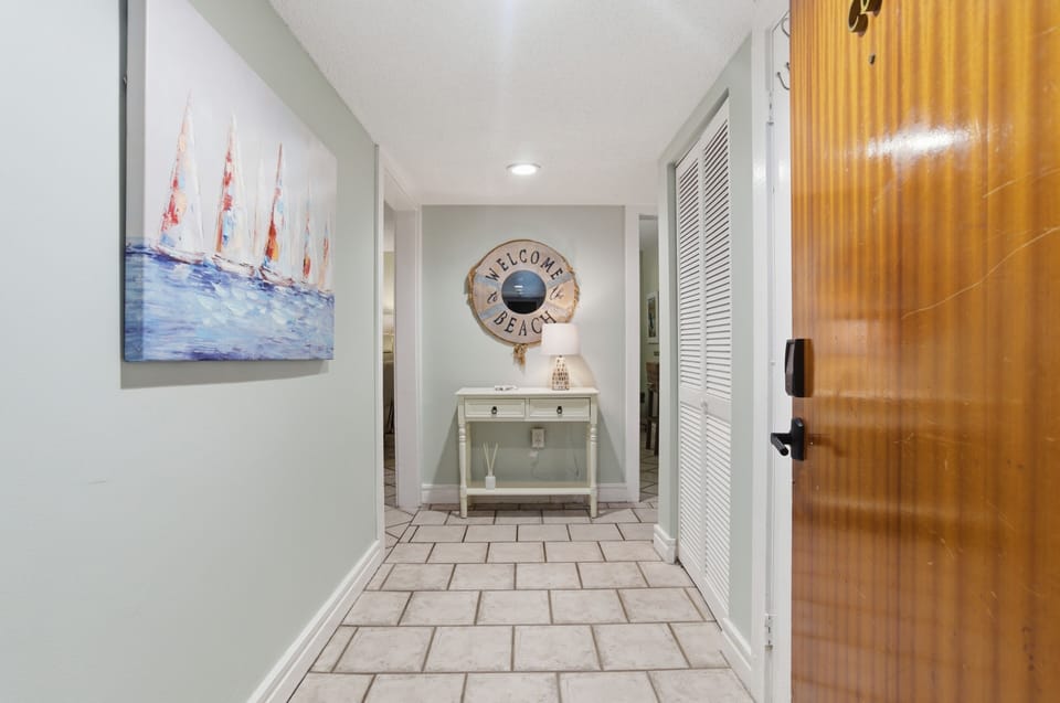 Entrance through the front door of the condo