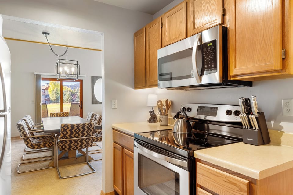 Fully equipped kitchen