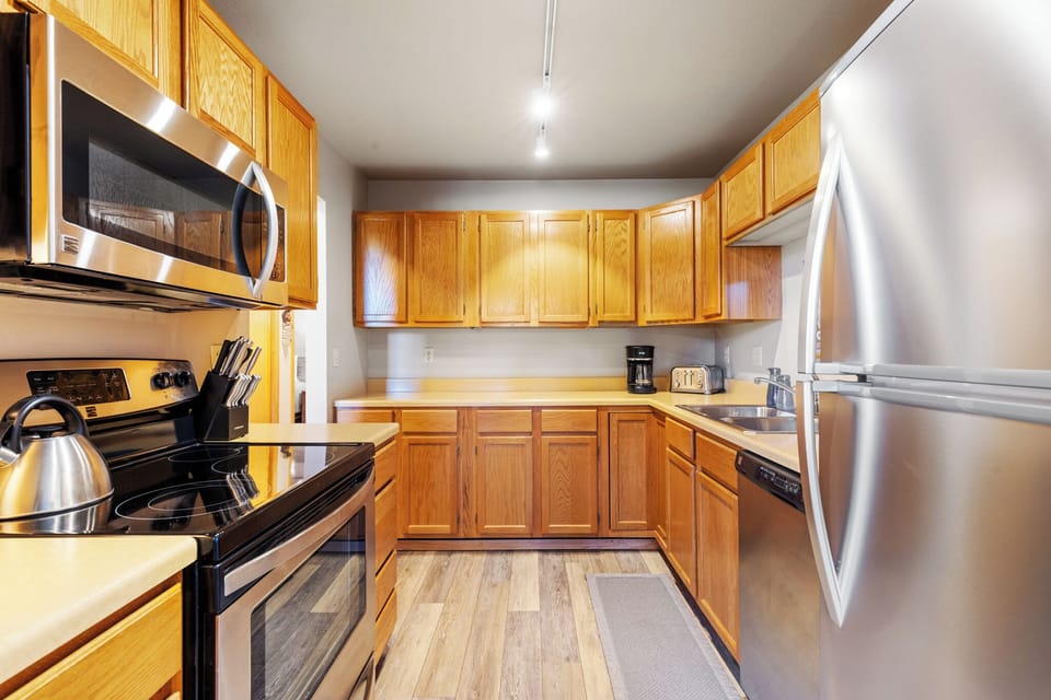 Fully equipped kitchen