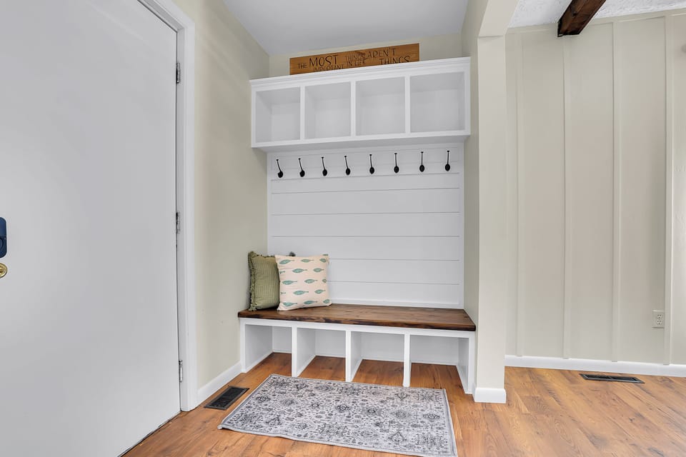 Take advantage of this little storage area close to the kitchen for shoes, hats, jackets, and more!
