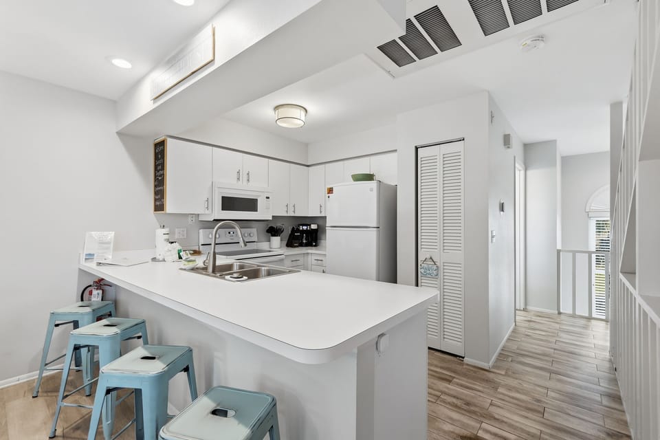 Breakfast bar with additional seating