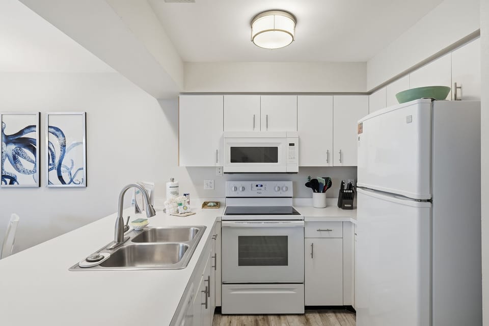 Fully stocked kitchen