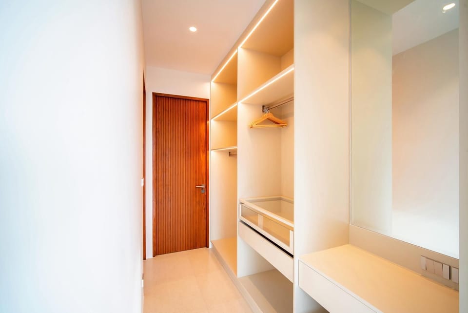 Moca Villa Brand New 4 Bedroom Ultra Modern (7108)