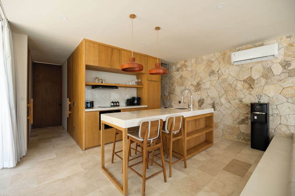 Deluxe Villa, 3 Bedrooms, Balcony, Pool View | Private kitchen | Fridge, microwave, oven, stovetop