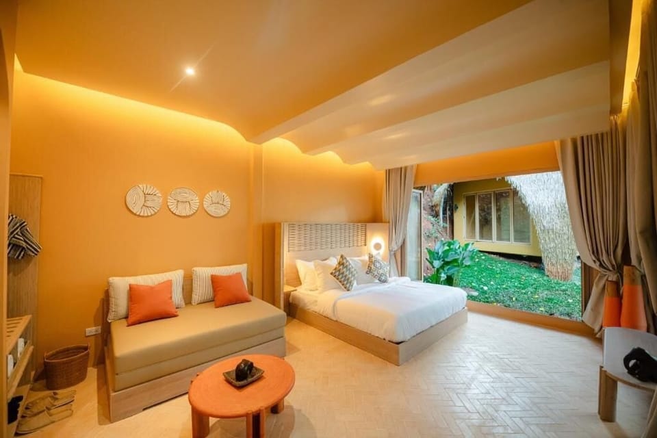 Premium bedding, desk, free WiFi, bed sheets