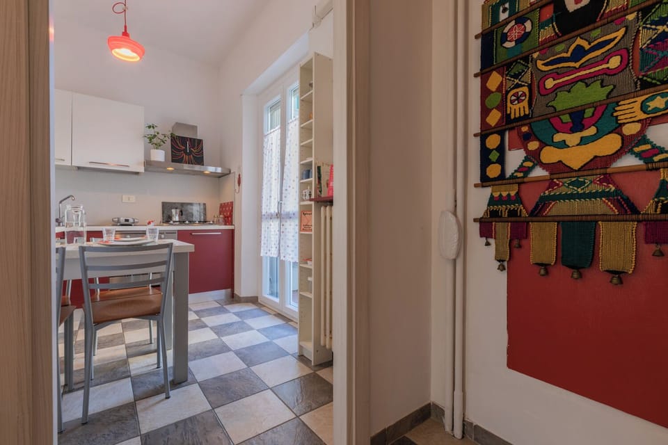 Apartment, 2 Bedrooms | Private kitchen | Fridge, microwave, oven, stovetop