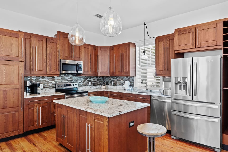 Enjoy casual dining at the kitchen counter with barstool seating.