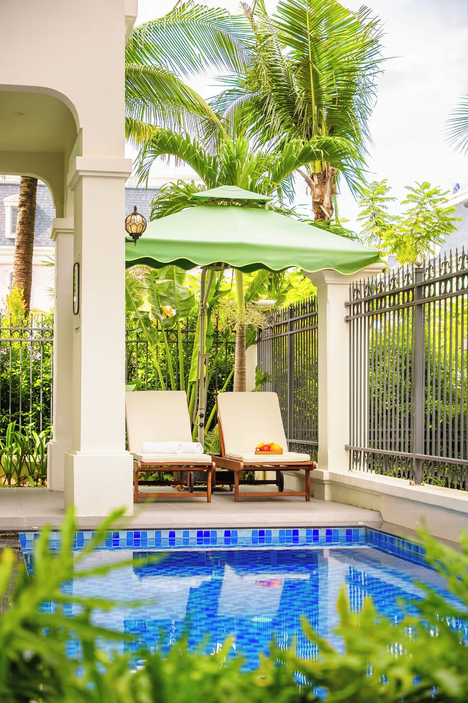 Private pool