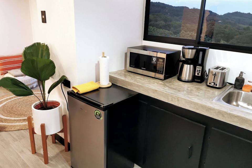 House, 1 Bedroom, Smoking, Mountain View | Interior