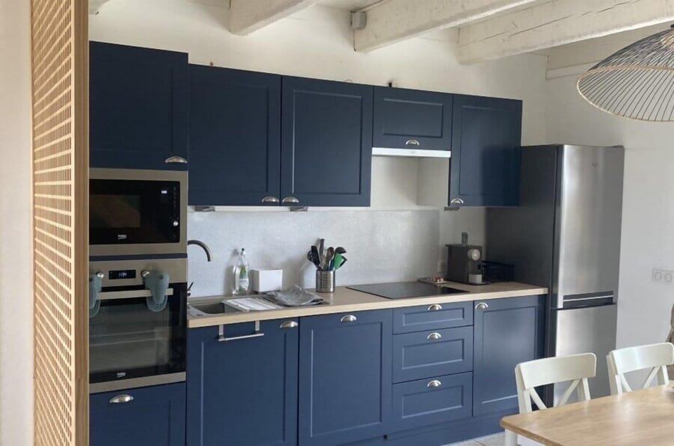 Comfort Cottage | Desk, laptop workspace, free WiFi