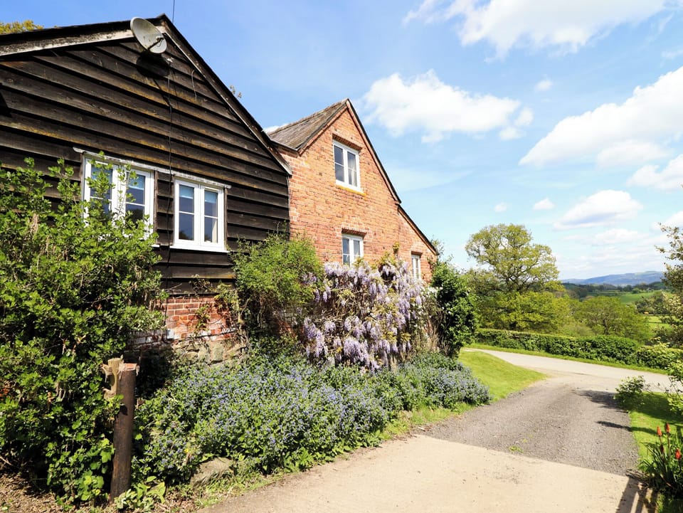 Cottage | Exterior