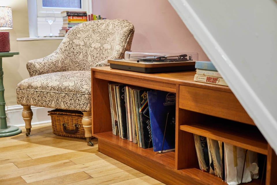 Sonsy Cottage, Alnmouth - Host & Stay