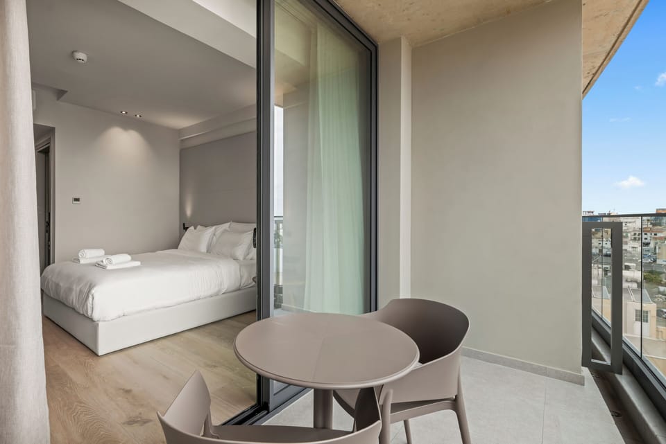 Superior Room | In-room safe, desk, laptop workspace, iron/ironing board