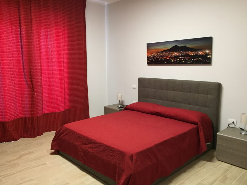 Deluxe Double Room, Private Bathroom | In-room safe, desk, iron/ironing board, free WiFi