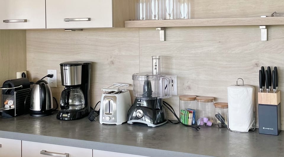 Fully equipped kitchen