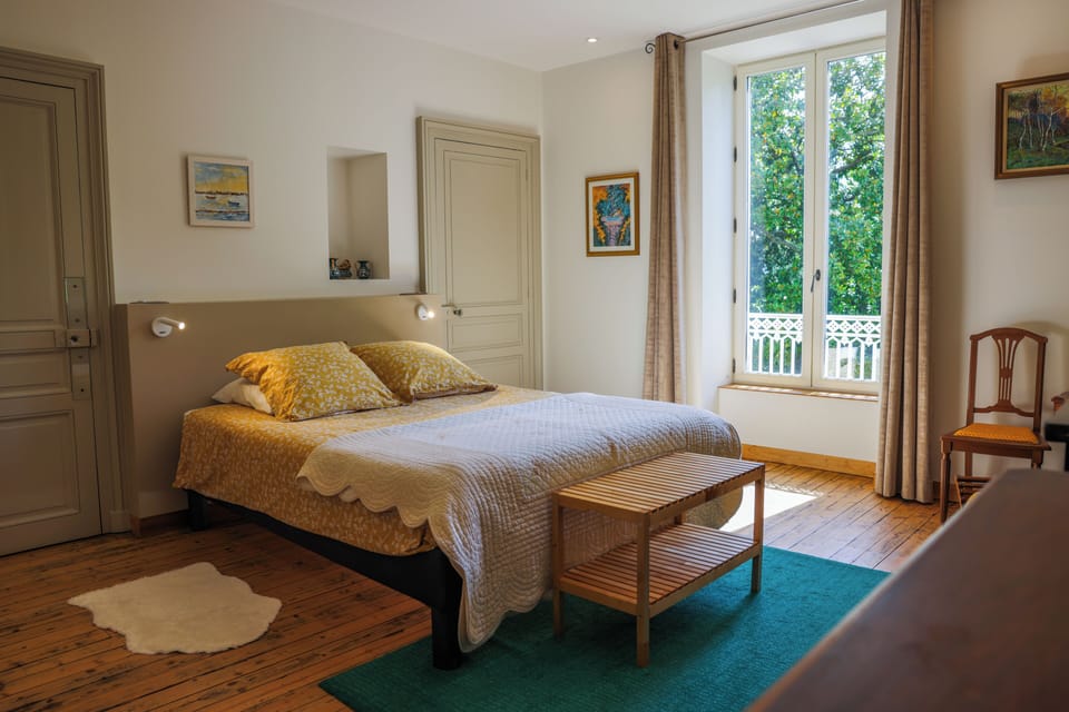 Grand House, 4 Bedrooms, Private Pool, Park View | Premium bedding, individually decorated, individually furnished