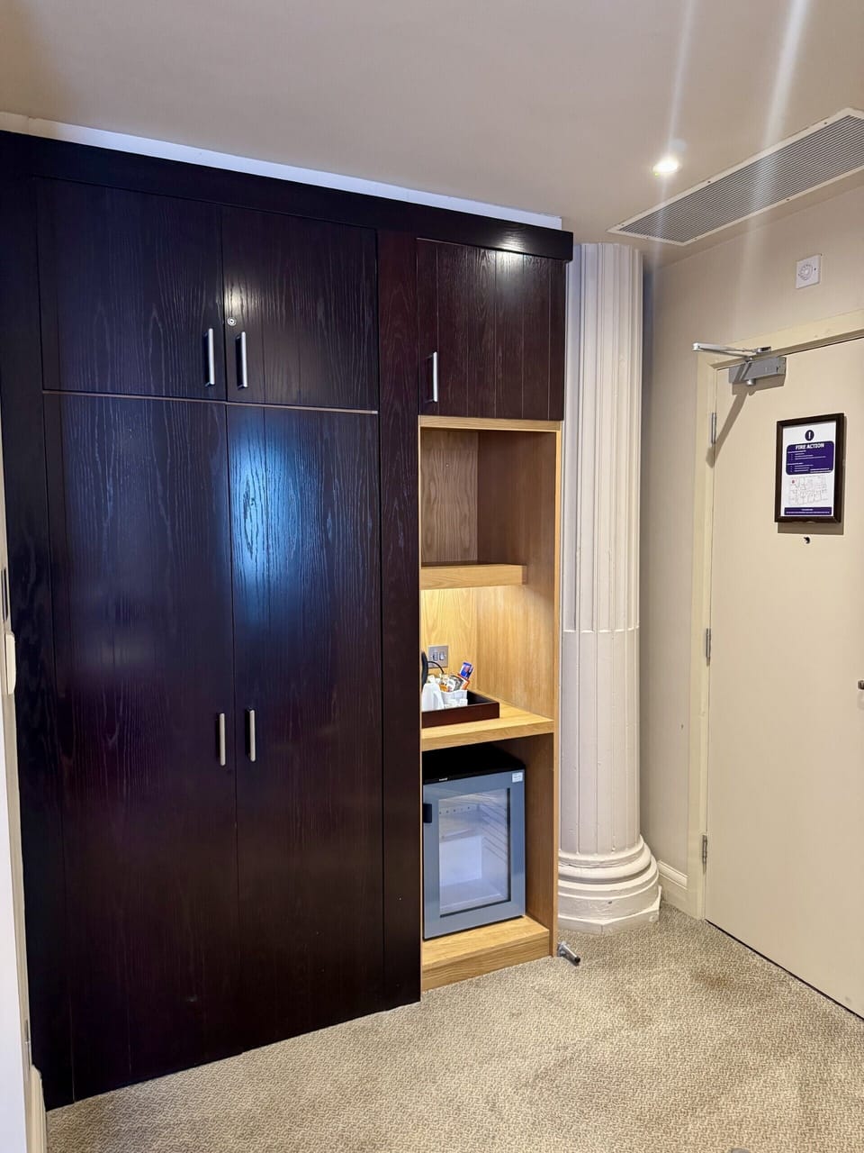 Standard Double Room | In-room safe, blackout drapes, iron/ironing board, free WiFi