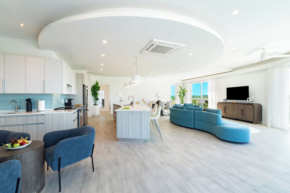 Luxe Honeymoon Suite with Terrace | Living area | 42-inch Smart TV with digital channels