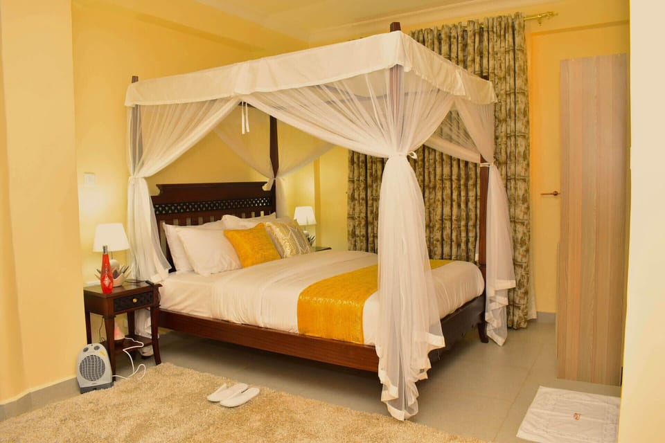 Standard Double Room, City View | Free WiFi, bed sheets