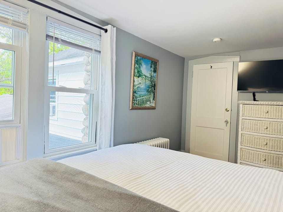 Double Room | Iron/ironing board, WiFi (free)