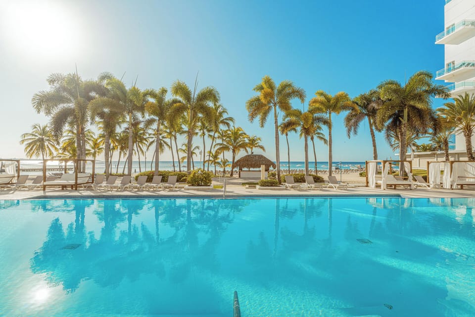 3 outdoor pools