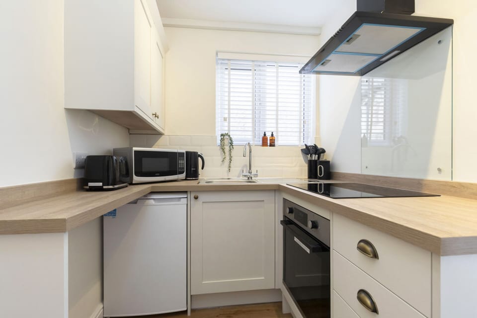 Equipped Kitchen
