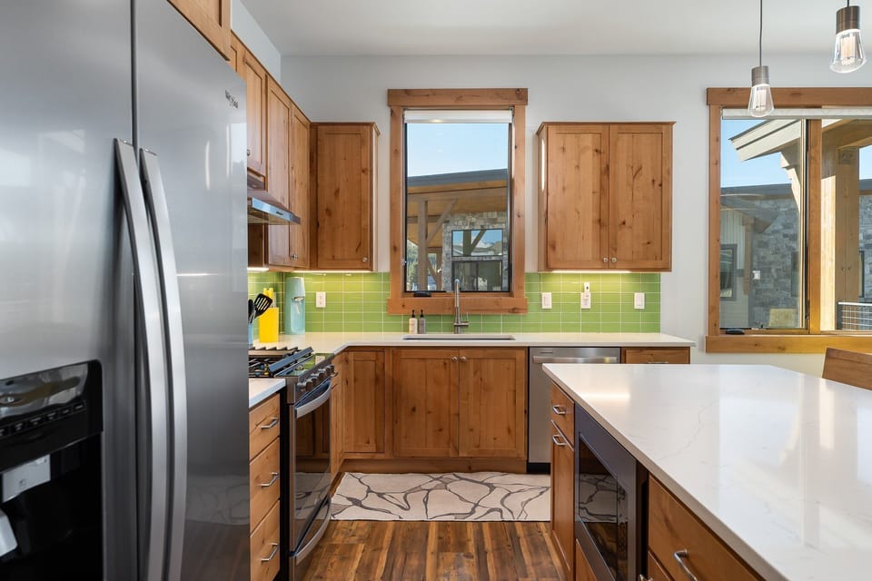 Fully Stocked Chef's Kitchen