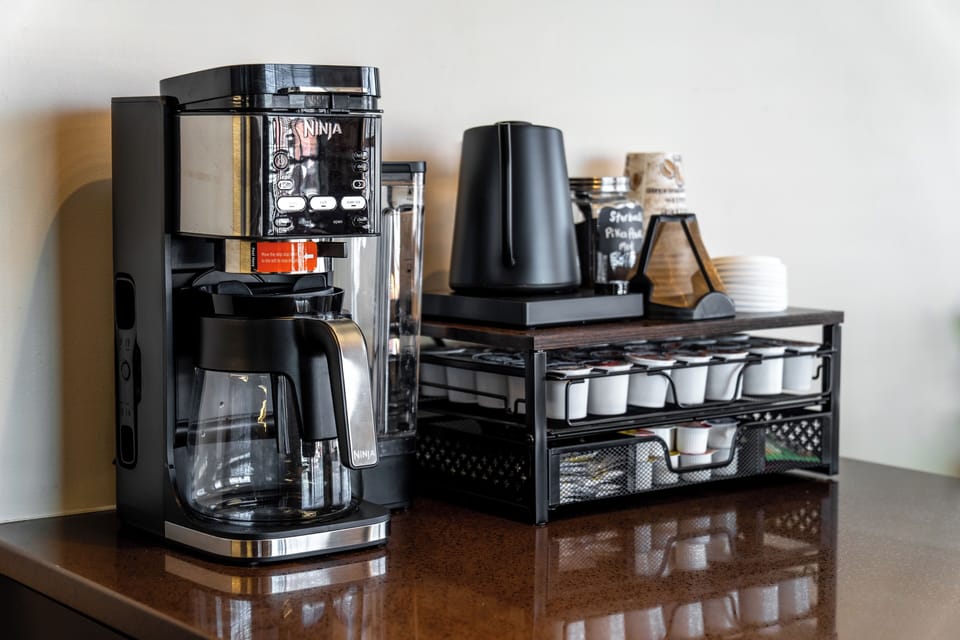 Coffee/tea bar