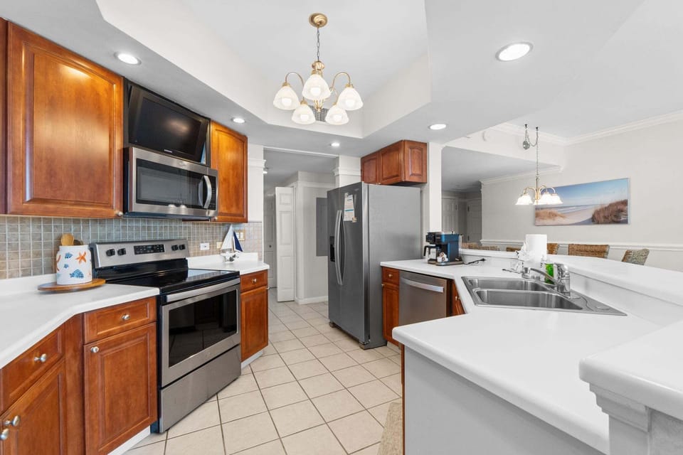 Open Concept Kitchen with Gulf Views