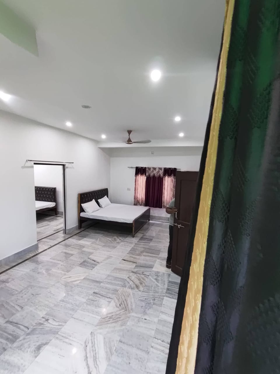 Standard Room | Bed sheets
