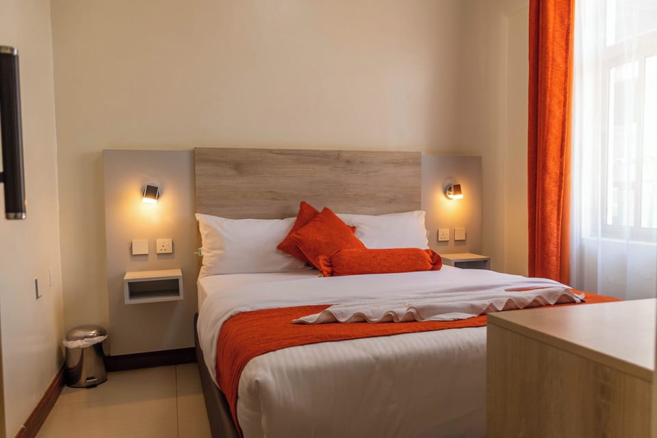 Standard Single Room | Free WiFi, bed sheets