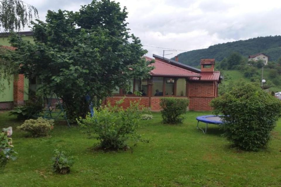 Garden [summer]