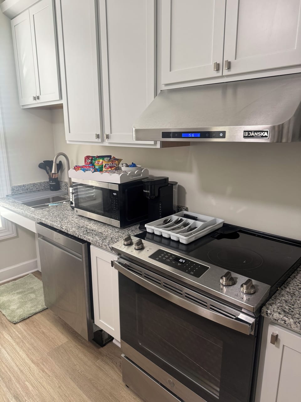 Fully stocked kitchen for your cooking needs.