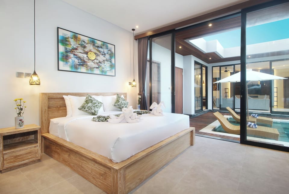 Double Room, Pool View | Pillowtop beds, in-room safe, individually furnished, desk