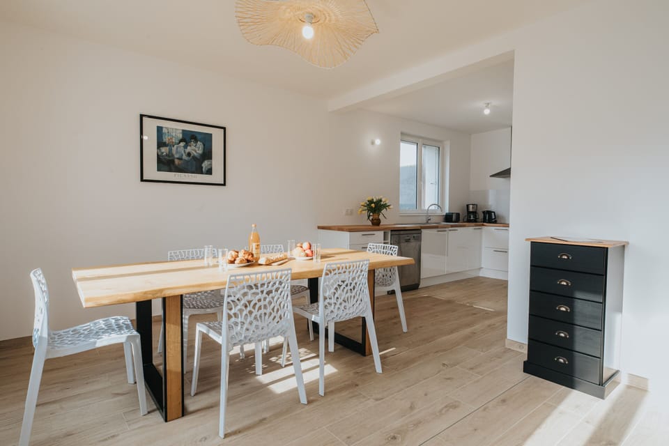 House | Dining