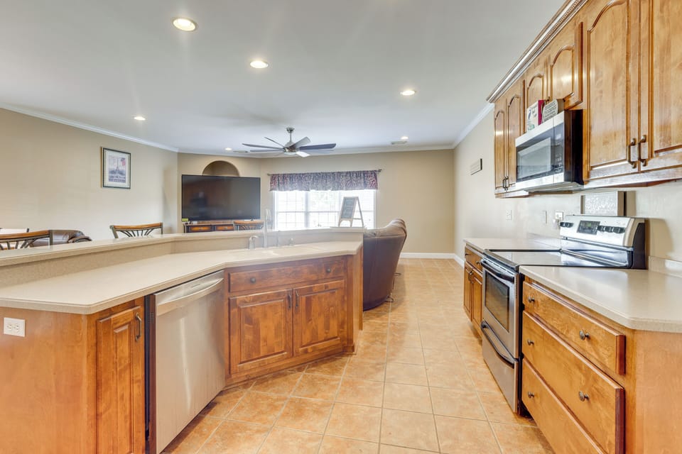 House (4 Bedrooms) | Interior