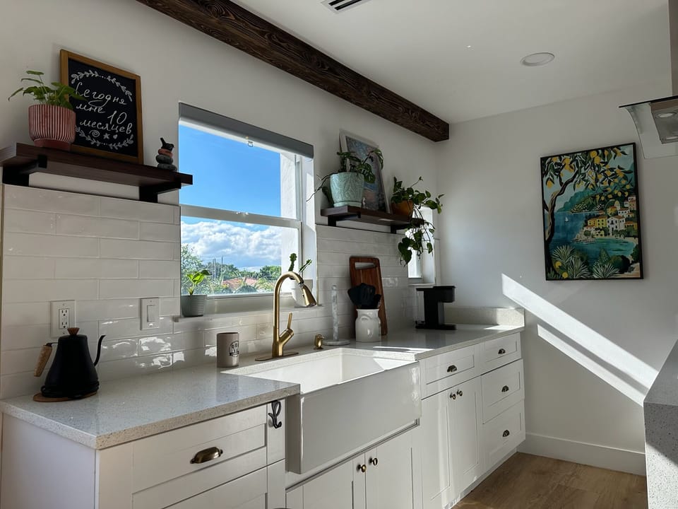 Full Kitchen