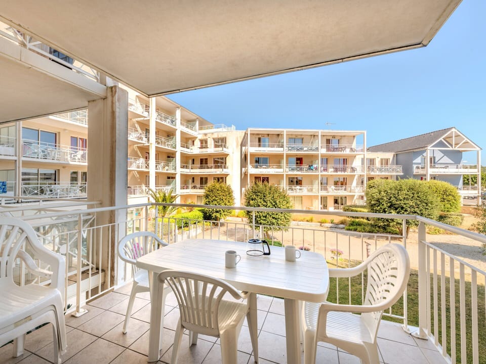 House | Balcony