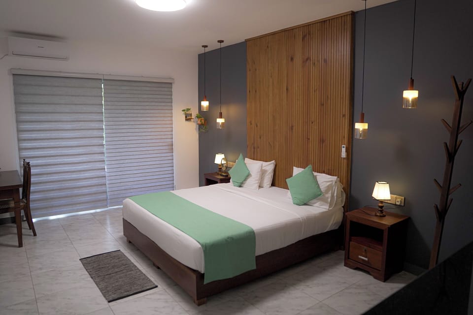 Deluxe Double Room, Balcony, Garden View | Free WiFi