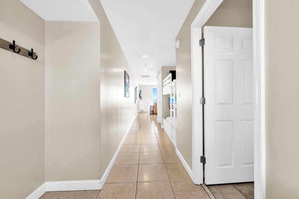 Entry way