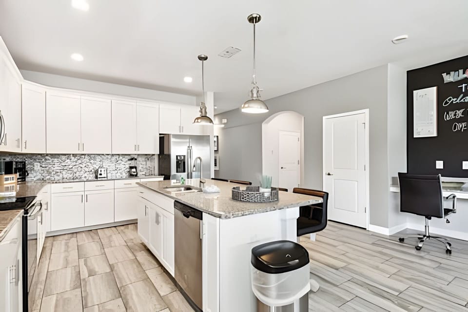 Kitchen or kitchenette