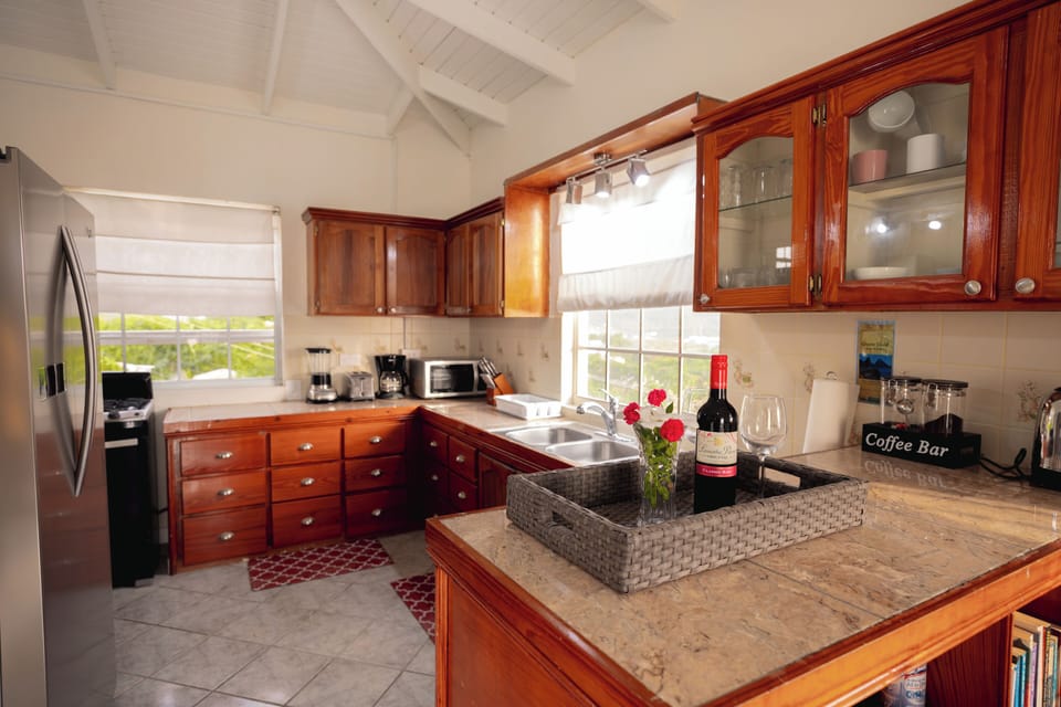 Well equipped and spacious kitchen