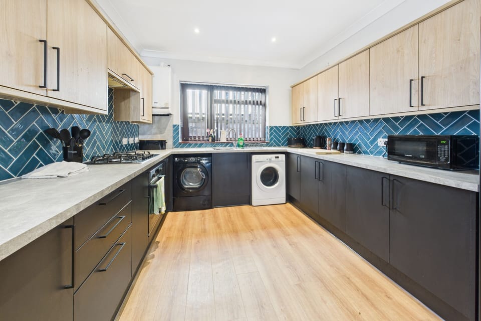 Deluxe Apartment | Private kitchen