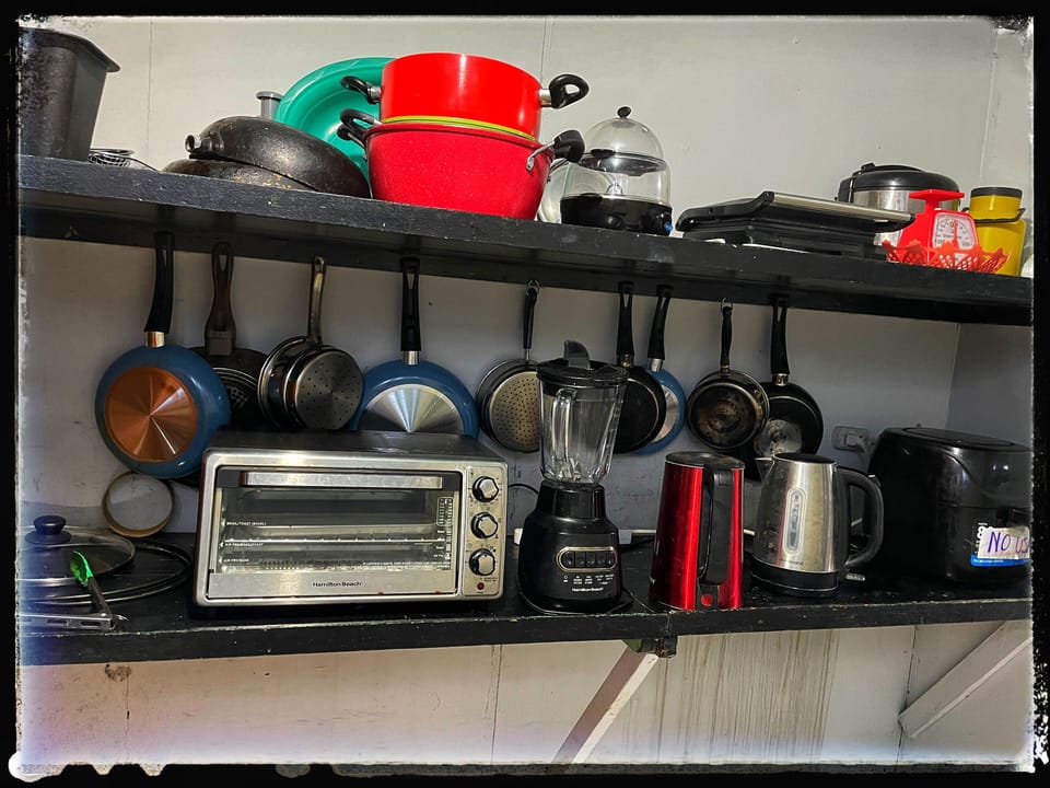 Refrigerator (on request), microwave, oven, stovetop
