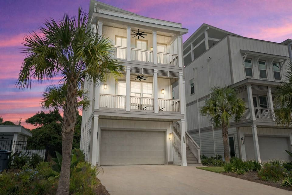 Inlet Jewel - 5 Bedrooms - 4.5 Baths