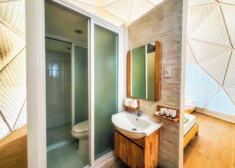 Basic Triple Room, Non Smoking, Garden View | In-room safe, blackout drapes, bed sheets