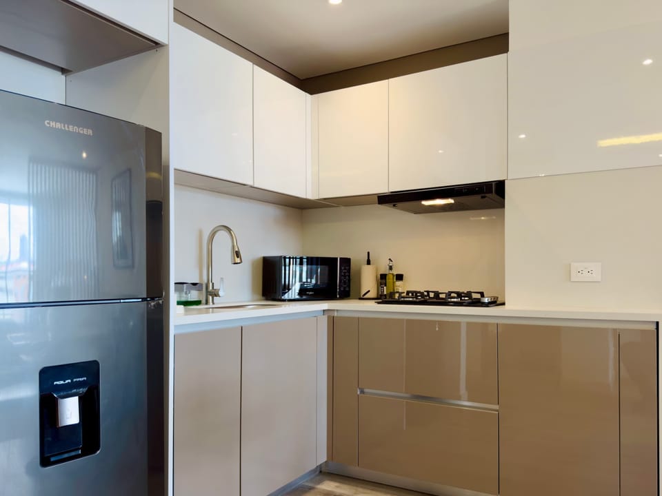 Fully equipped modern kitchen