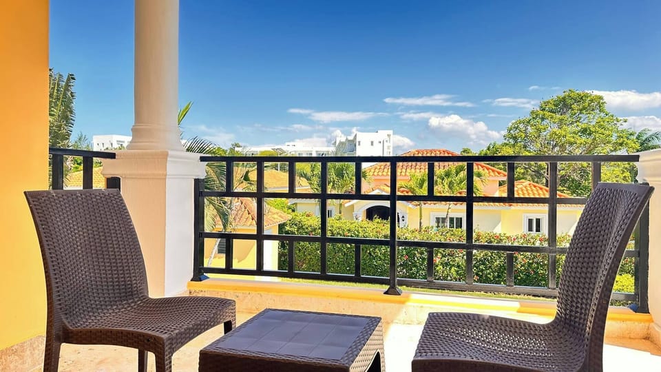 Villa, 3 Bedrooms, Smoking, Private Pool | Balcony