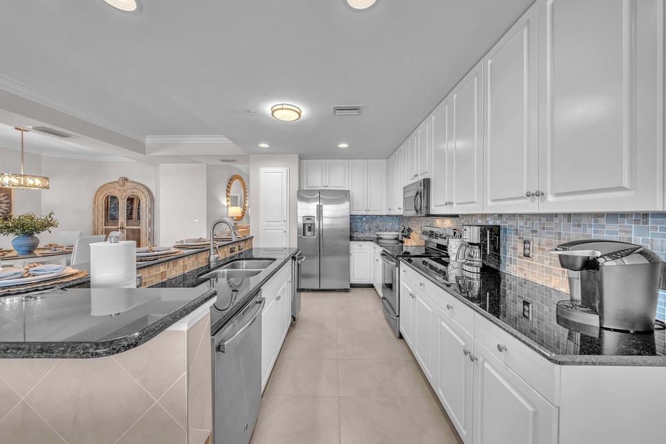 Fully Stocked Kitchen